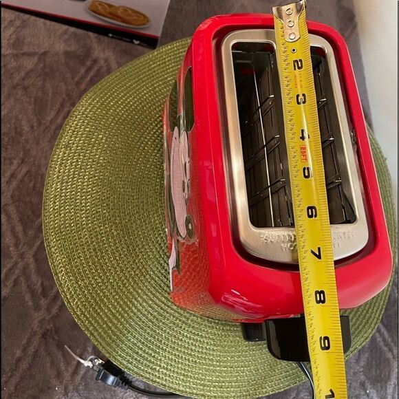 Disney Mickey Mouse 2 slice toaster DCM-21 NWT - Picture 10 of 13